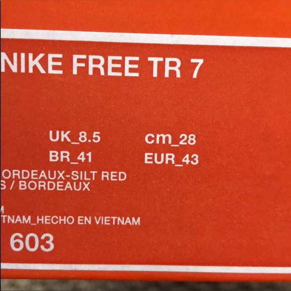 NWTNike Free Trainers 7 berry! - Picture 7 of 7